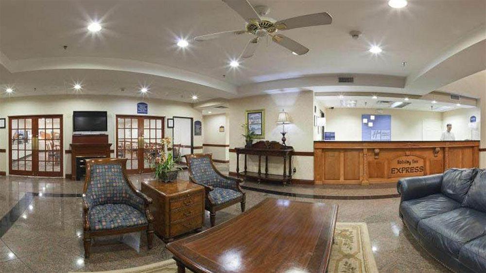 Savannah Gateway Hotel & Suites 조지타운 외부 사진