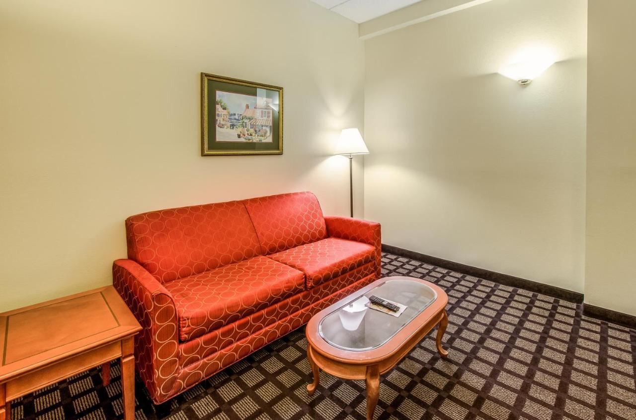 Savannah Gateway Hotel & Suites 조지타운 외부 사진